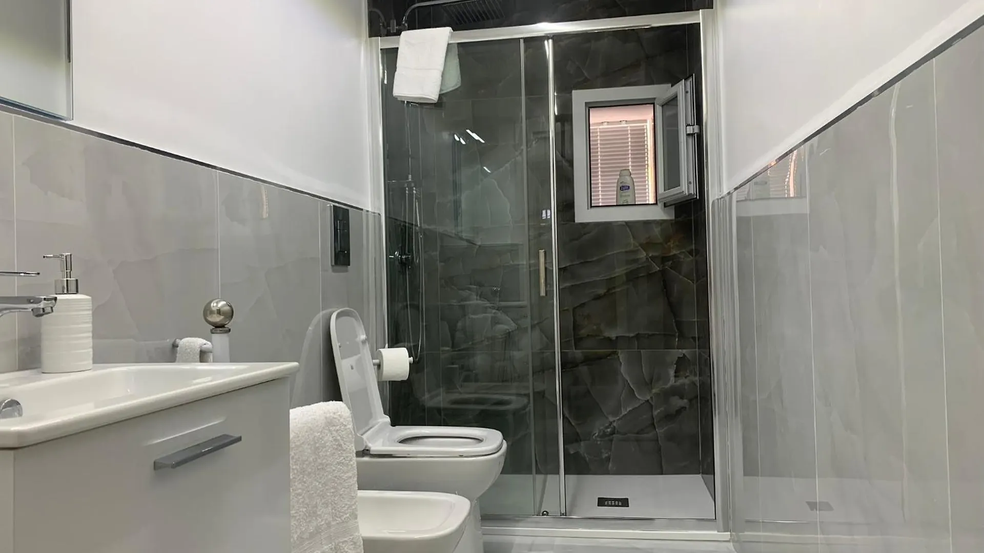 شقة Senorita House نابولي إيطاليا
