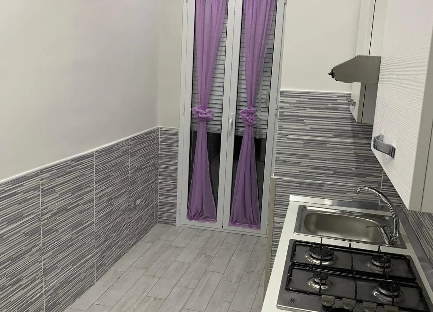 Senorita House Apartment Naples Italy